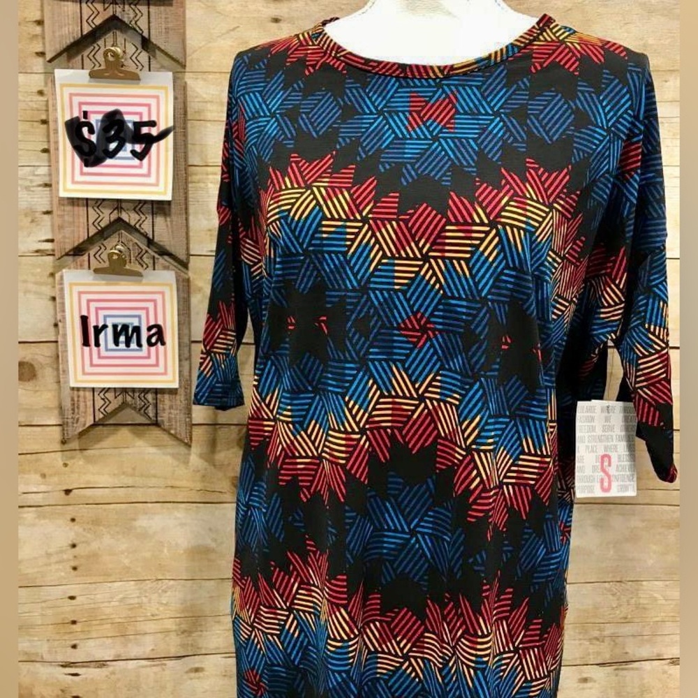 LuLaRoe Irma Top